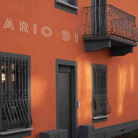 Binario 91 公寓 阿维里亚那