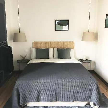 Binario 91 Apartment *